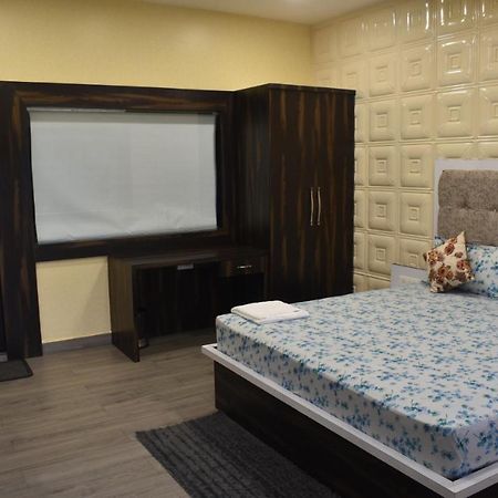Midwaay Resort Patratu Esterno foto